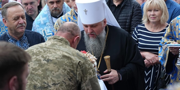 Всеукраїнська проща у Лішні на Кременеччині зібрала родини загиблих Героїв