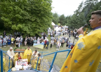 У легендарній каплиці на Кременеччині організували День пам’яті та підтримки