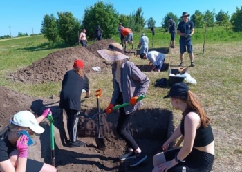 Археологи з Тернопільщини