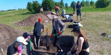 Археологи з Тернопільщини