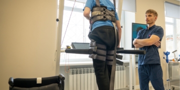 Тернопільська громада підтримує захисників: по 15 000 грн на лікування