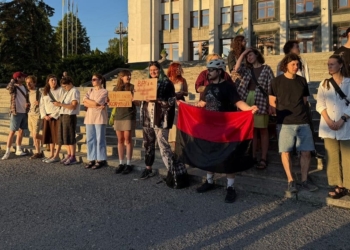 Тернополяни протестують проти закону, що підриває незалежність НАБУ і САП