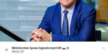 Польща попередила Зеленського: зупинка боротьби з корупцією – найгірше з можливих рішень