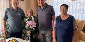 Жителька Бучацької громади на Тернопіллі Ганна Мединська відзначила 100 років