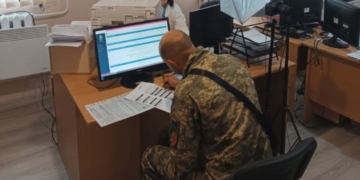 На Тернопільщині колишні полонені безкоштовно оформили закордонні паспорти