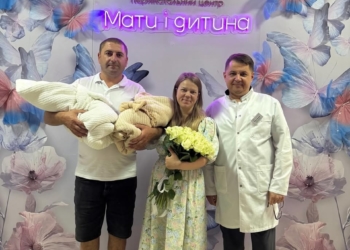 У Тернопільському перинатальному центрі народилася двійня попри рідкісне ускладнення