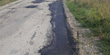 На Тернопільщині ремонтують дорогу місцевого значення у Великогаївській громаді
