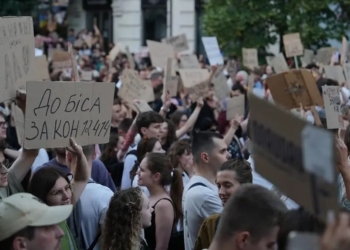 Українці змусили владу відновити незалежність НАБУ і САП – прийшов час зупинити тиск на вільні медіа, активістів та місцеве самоврядування, – заява УДАРу