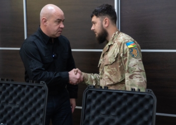 Тернопіль для ЗСУ: Передaли квaдрокоптери для 37-ої бригaди морської піхоти