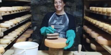 Чортків'янка Олена Гур'єва