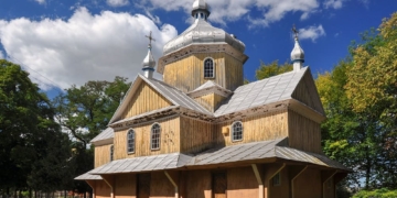 Століття дерев’яної церкви