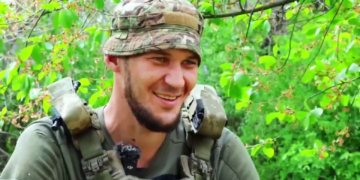 «Турист» із неба і фронту: історія воїна, який не залишив армію