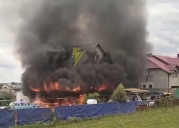 Горів приватний будинок у Байківцях під Тернополем