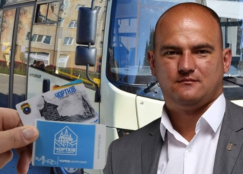 Мер Володимир Шматько знищує громадський транспорт в Чортківській громаді