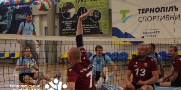 Відкритий турнір з волейболу сидячи