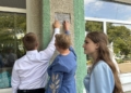 У Білозірці на Тернопільщині відкрили капсулу часу, яку заклали у 1975 році