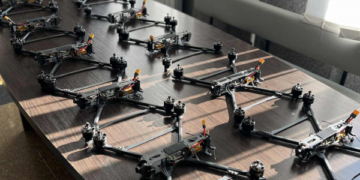 Бійці 37-ї бригaди морської піхоти отримaли FPV-дрони True Flex від Тернополя