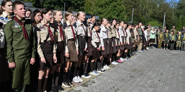 У Тернополі відбулося відкриття пластового року