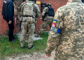На Тернопільщині викрили групу з 18 наркоторговців, серед них – двоє військових