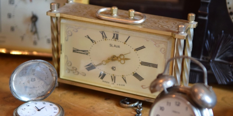 У Чорткові презентували приватну колекцію годинників