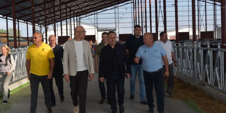 У Синяві на Тернопільщині відкрили молочно-товарний комплекс