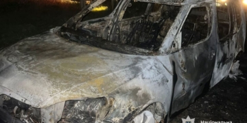 чоловік підпалив автомобіль