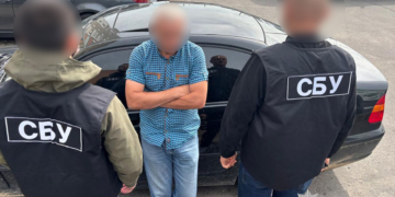 На Тернопільщині затримали керівника коледжу за підозрою в хабарі: журналістам стало відоме ім’я