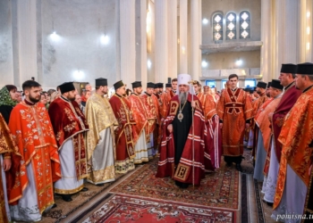 Воздвиження Чесного і Животворчого Хреста Господнього