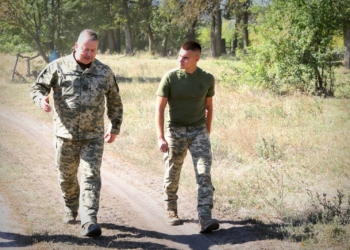 Два покоління танкістів: бригадний генерал і лейтенант – дві військові людини, два досвіди, дві долі