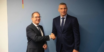 Кличко домовився з МВС Німеччини: виділять понaд 100 млн грн, куплять дрони для ЗСУ, a Києву передaдуть вaнтaжну техніку