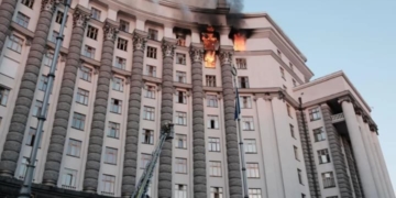 Ракета «Іскандер», що вдарила по Кабміну, містила понад 30 іноземних деталей