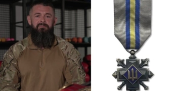 Легендарного бійця з Тернопільщини нагородили “Срібним хрестом”