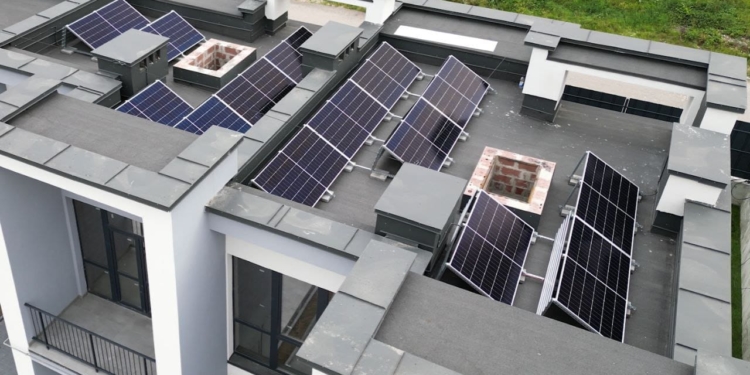 Перші енергонезалежні котеджі у Тернополі від “Креатор- Буд” стартували у продажу