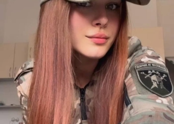 Історія 20-річної киянки, яка у Чорткові на Тернопільщині підписала контракт із ЗСУ