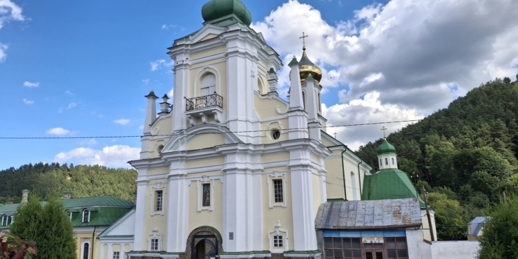 Археологи завершили сезон розкопок у Кременці: від монгольської облоги до шляхетських крипт