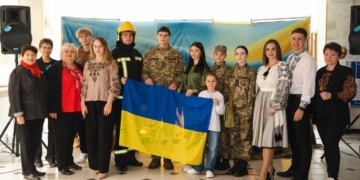 У ЗУНУ відбулась акція пам’яті та вдячності «Зупинись. Згадай. Вшануй»