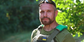 Адекватний: від моргу до рацій – незвичайний шлях добровольця