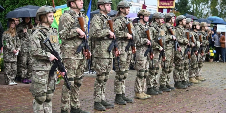 У Зборові на Тернопільщині відбувся Марш патріотів