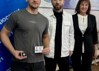 Тернопільський плавець Роман Попович отримав відзнаку кандидата у майстри спорту