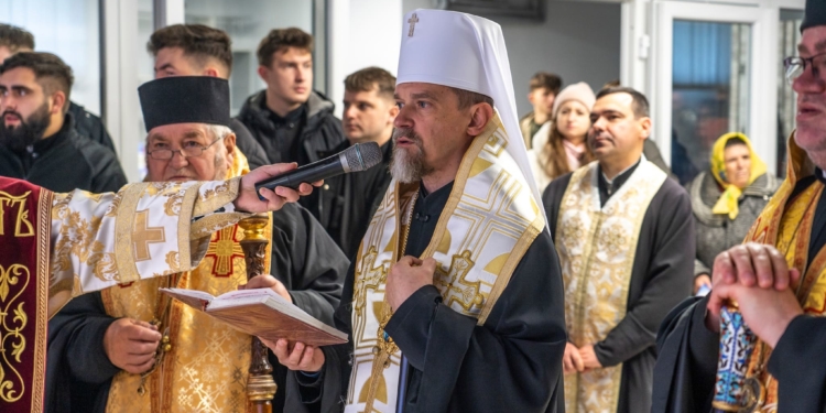 При храмі Всіх Святих українського народу у Тернополі відкрили духовний центр для родин загиблих воїнів