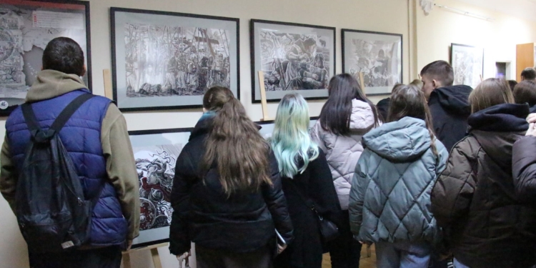 У Тернополі відкрили виставку ілюстрацій Олега Кіналя до «Визволеного Єрусалиму»