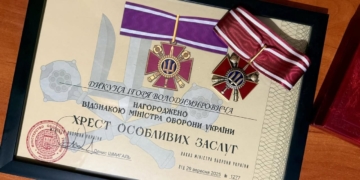 Нагорода знайшла героя: Герой України Ігор Дикун удостоєний Хреста особливих заслуг