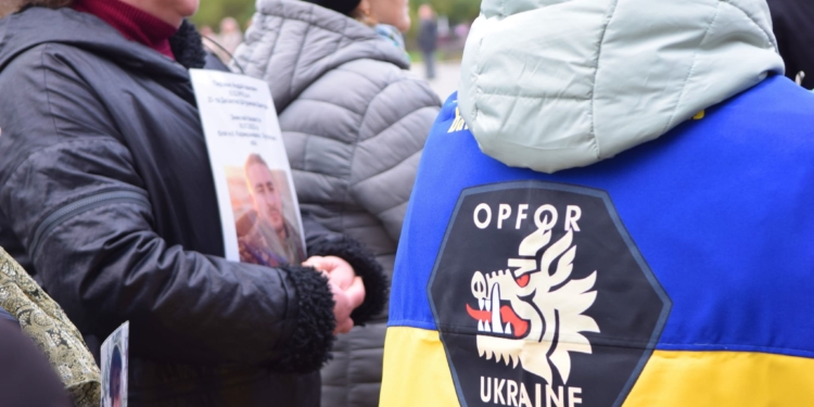 У Чорткові провели акцію на підтримку родин безвісти зниклих і полонених