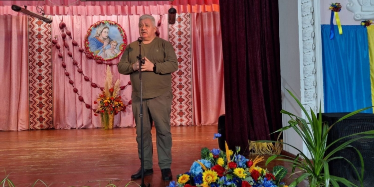 На Тернопільщині вшанували ювілей знаного фольклориста Петра Медведика