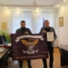 Десантники нагородили міського голову Кременця