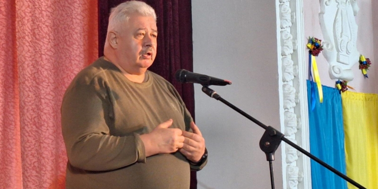 На Тернопільщині вшанували ювілей знаного фольклориста Петра Медведика