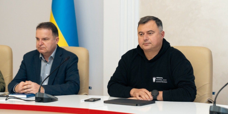 Зустріч родин зниклих безвісти та полонених військових відбулася у Тернопільській ОВА