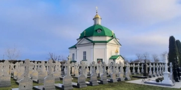 проводять слідчі дії у Почаївській лаврі