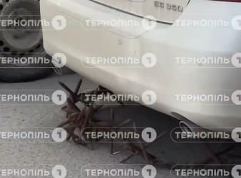 заблокований автомобіль