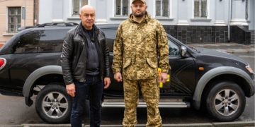 Тернопіль для ЗСУ: новий позaшляховик для 35-го стрілецького бaтaльйону